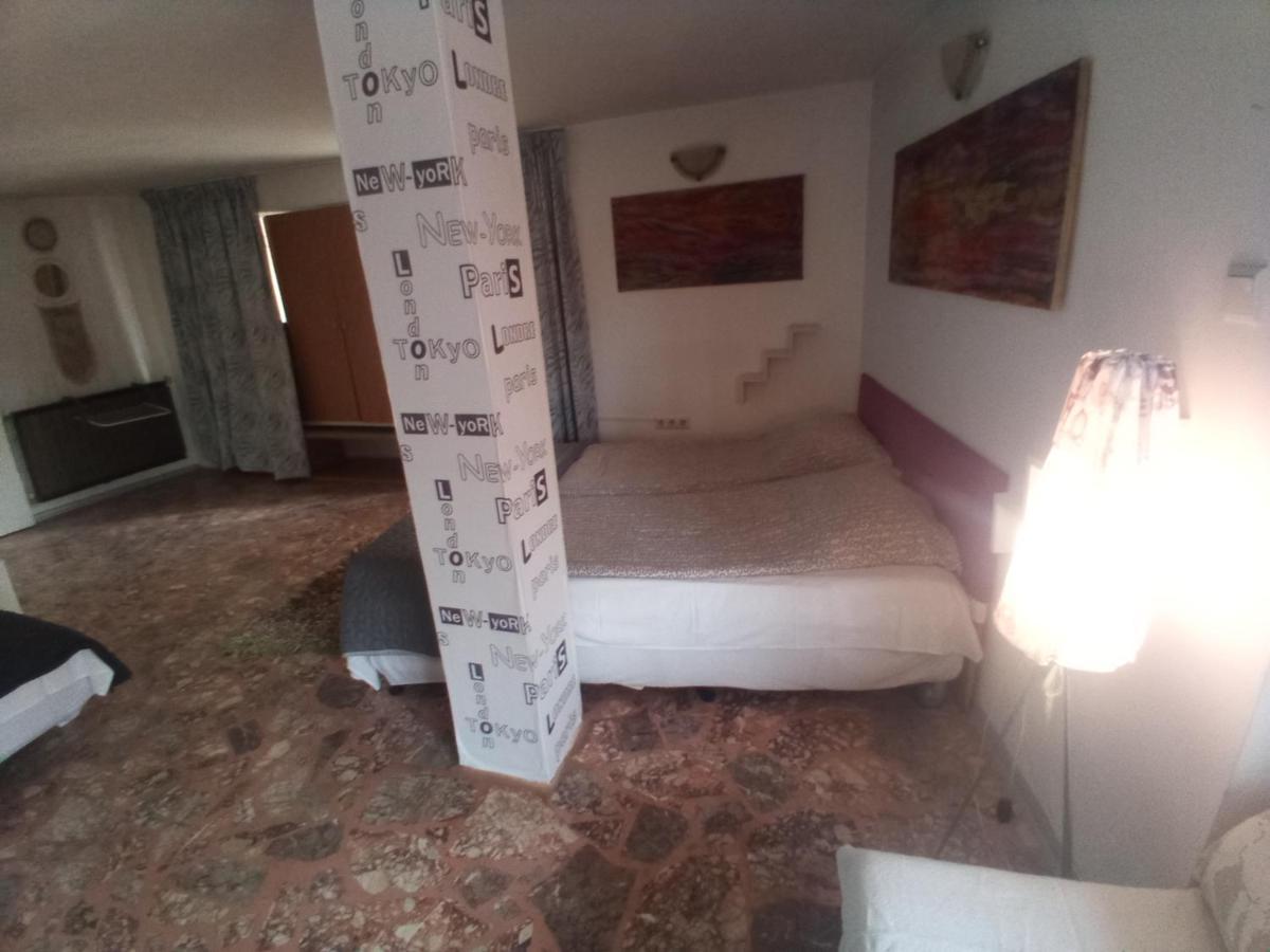 Стаи За Гости Алба Kazanłyk Zewnętrze zdjęcie